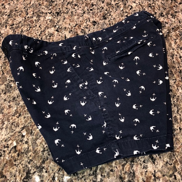 Banana Republic Navy Anchor shorts - Sz 2 - Picture 2 of 3